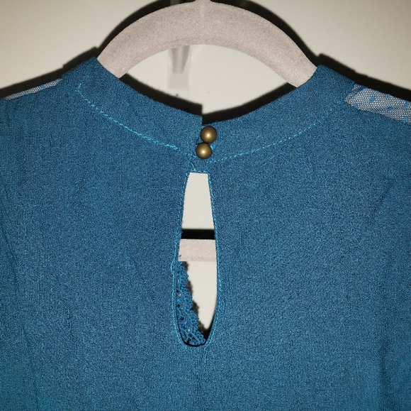Blue Ladies Summer Top NWT sz small - Picture 3 of 5